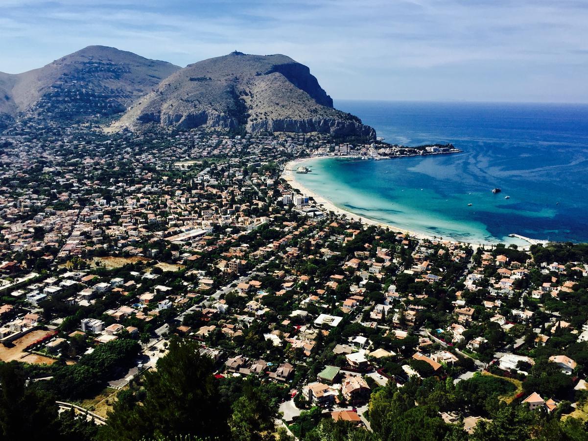 Villa Rosemada, Mondello Палермо Екстериор снимка